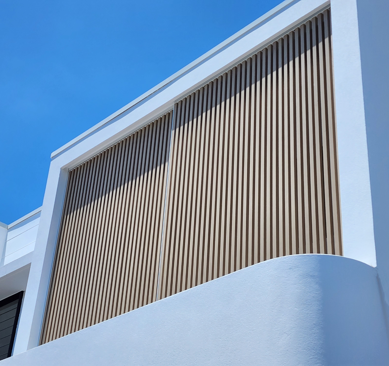Batten Sliding Screens